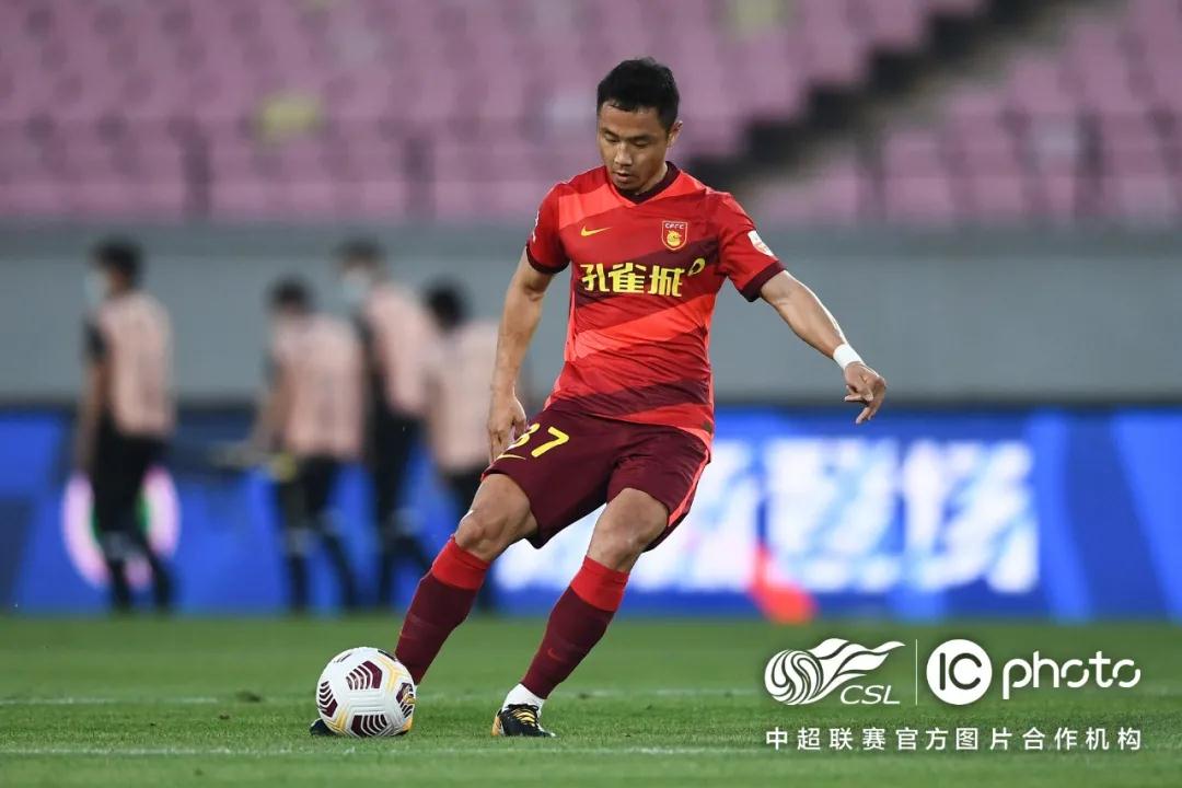 جدول ترتيب الدوري الإسباني حالياًمن يتصدر لا ليغا؟